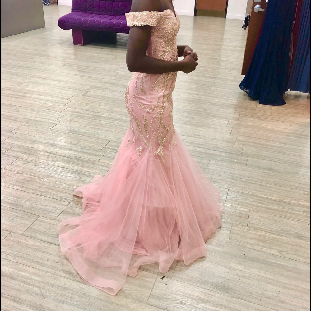 Prom dress
